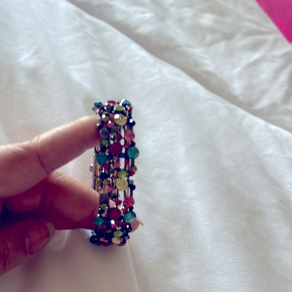 Multiple color elastic bracelet